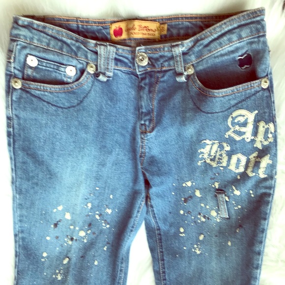 Apple Bottoms Denim - Apple Bottom Distressed Jeans sz 7/8